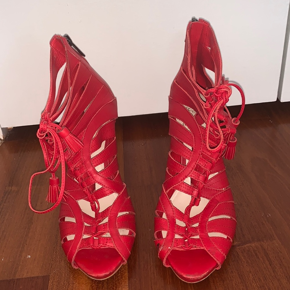 Vince camuto red strapped heels